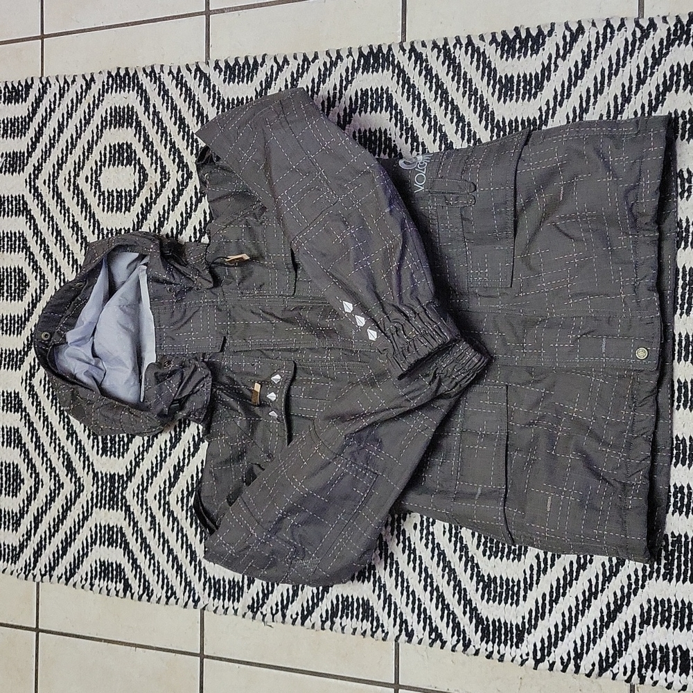 Volcom Jacket - image 1